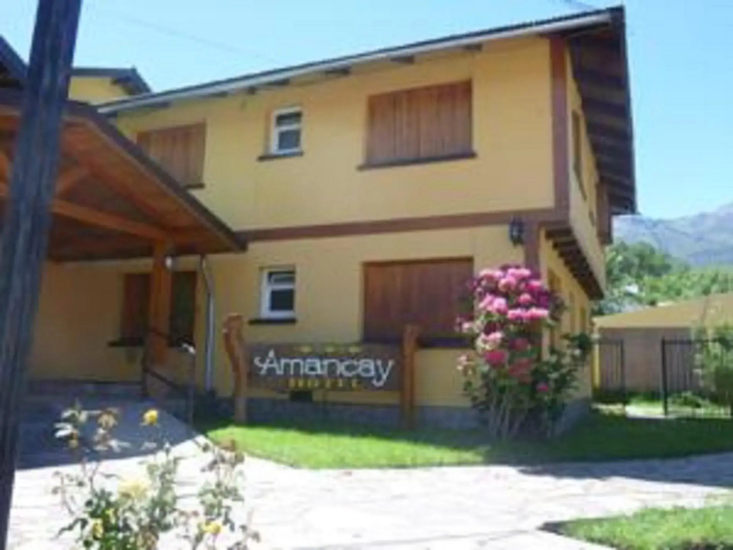 Amancay Hotel