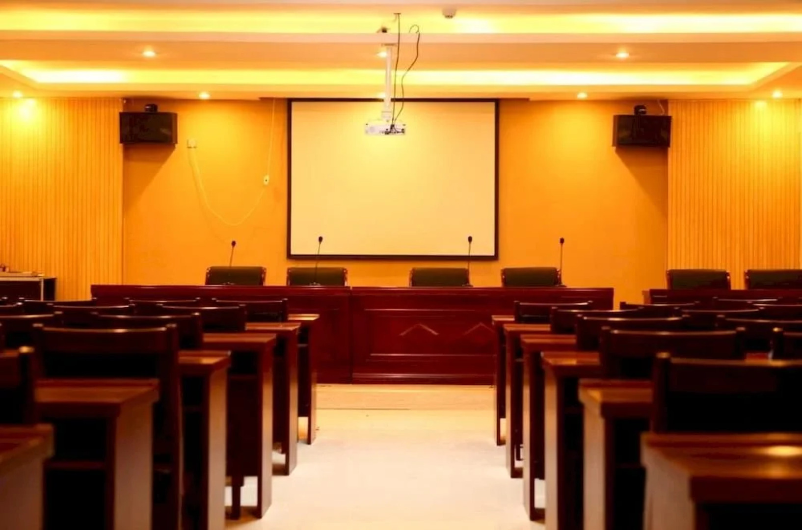 Chengde Jinguyuan Hotel