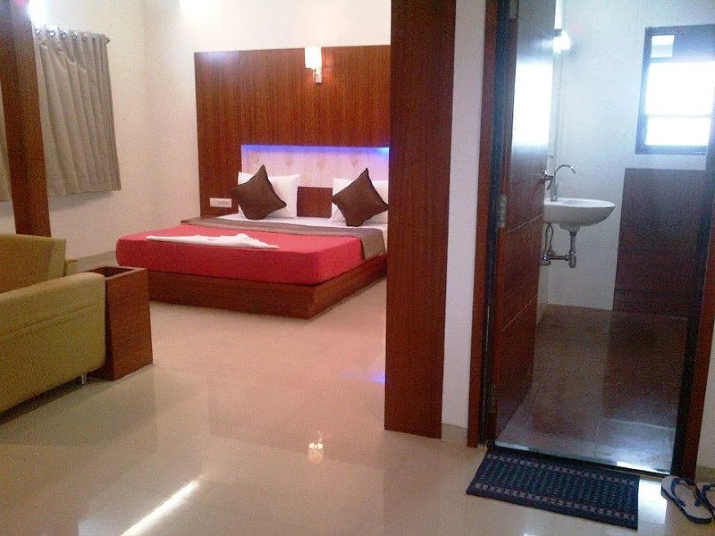 virgo empire international inn