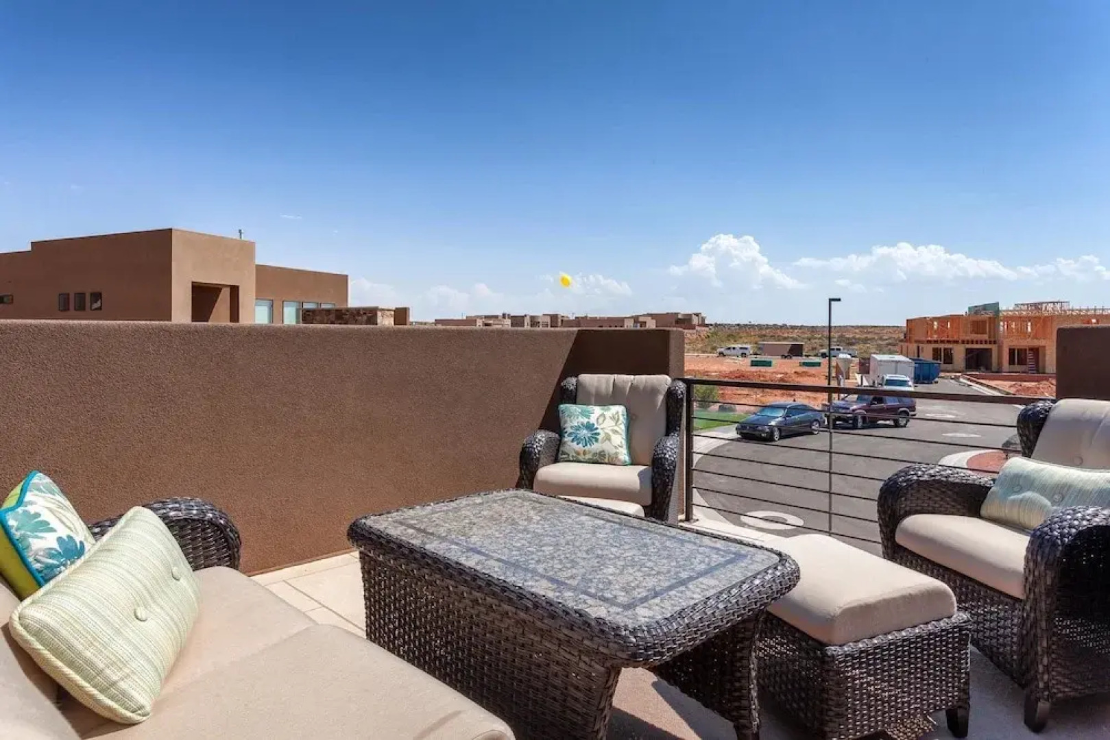 Your Escape at the Ledges