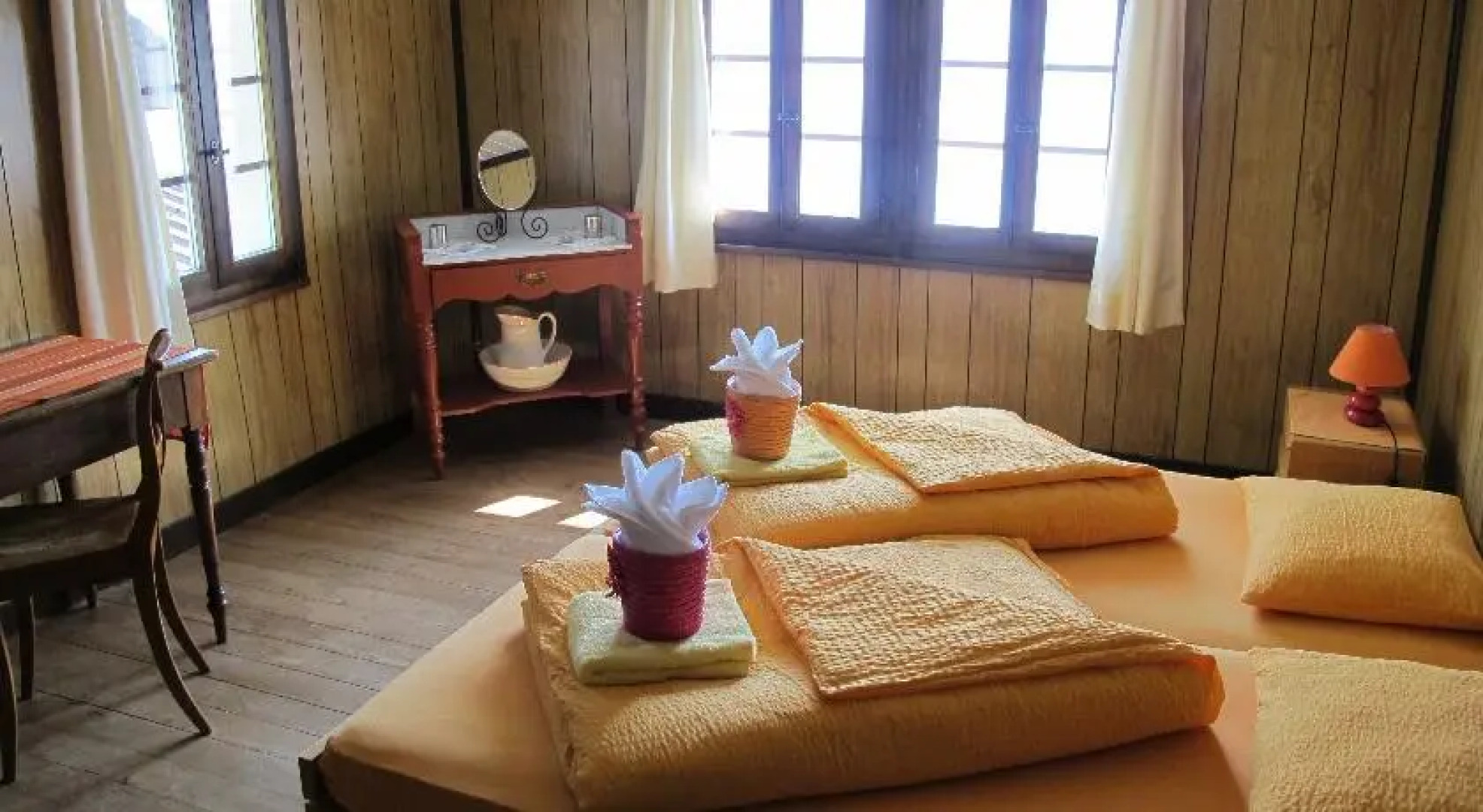 Hostel Rotschuo Jugendherberge