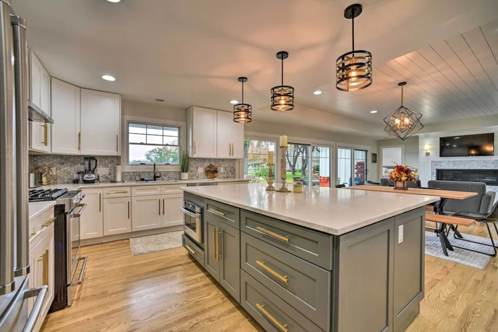 Fenton Home w/ Patio & All Sports Lake Access