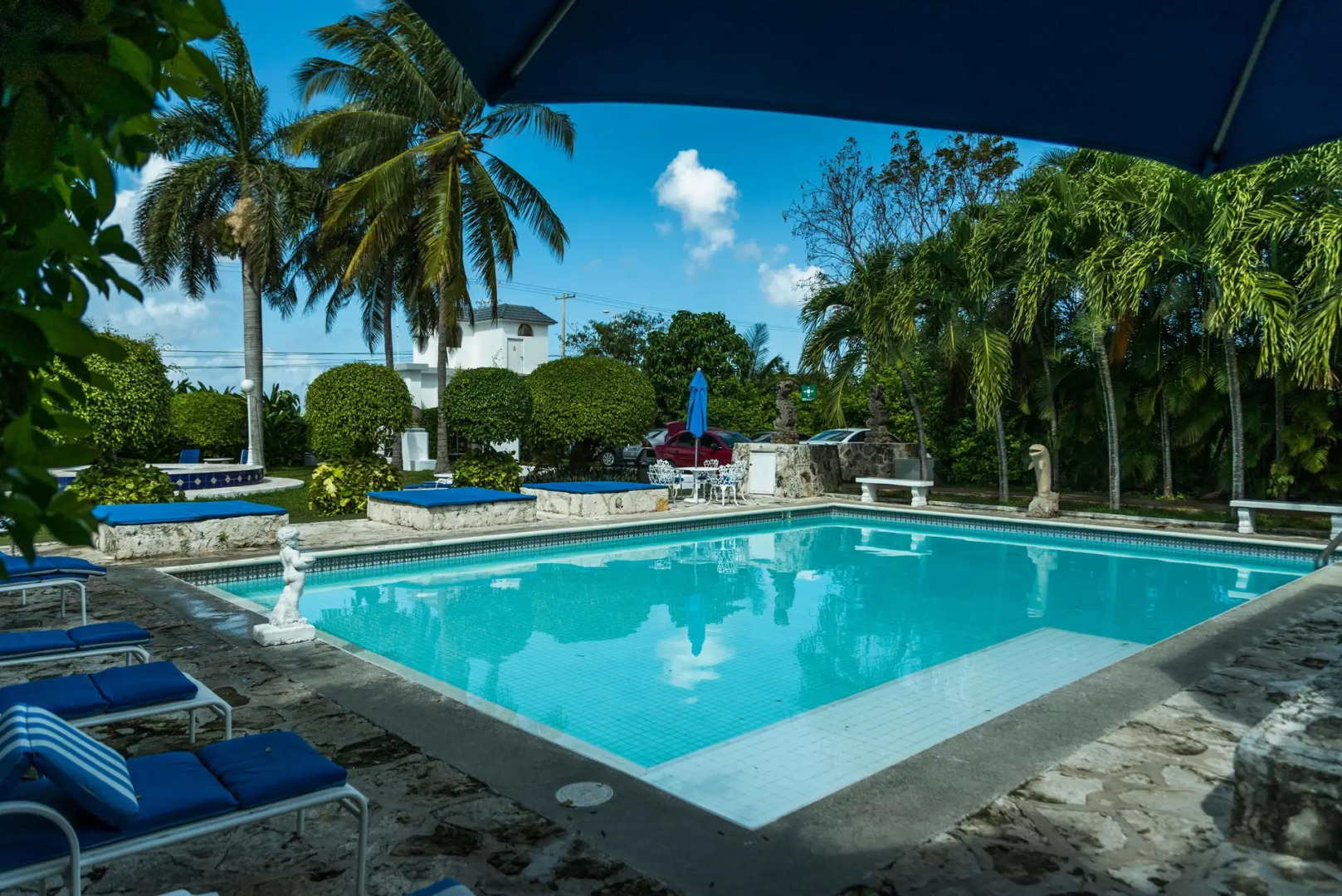 Villablanca Garden Beach Hotel