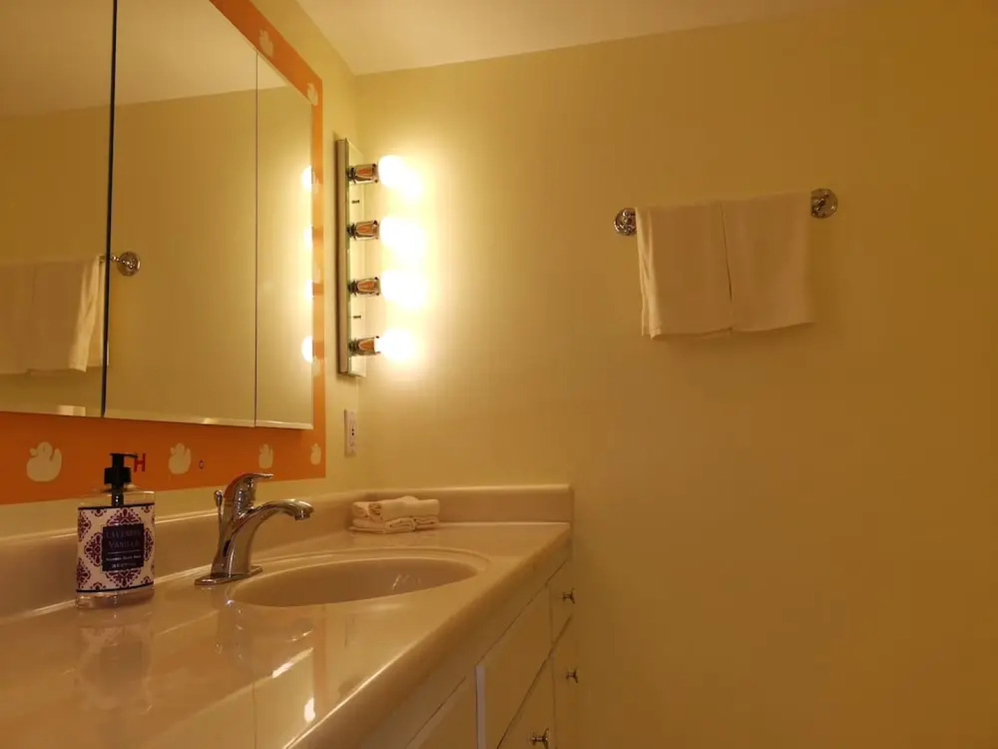 The 2 Forest Rooms--great For Family--and Views