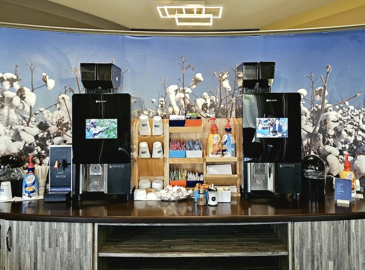 Holiday Inn Express & Suites Perry-National Fairground Area