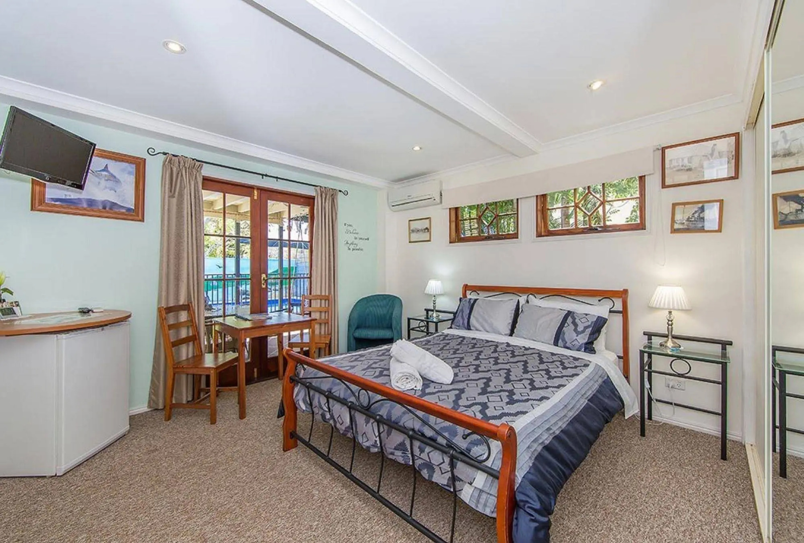 Harbourside B&B