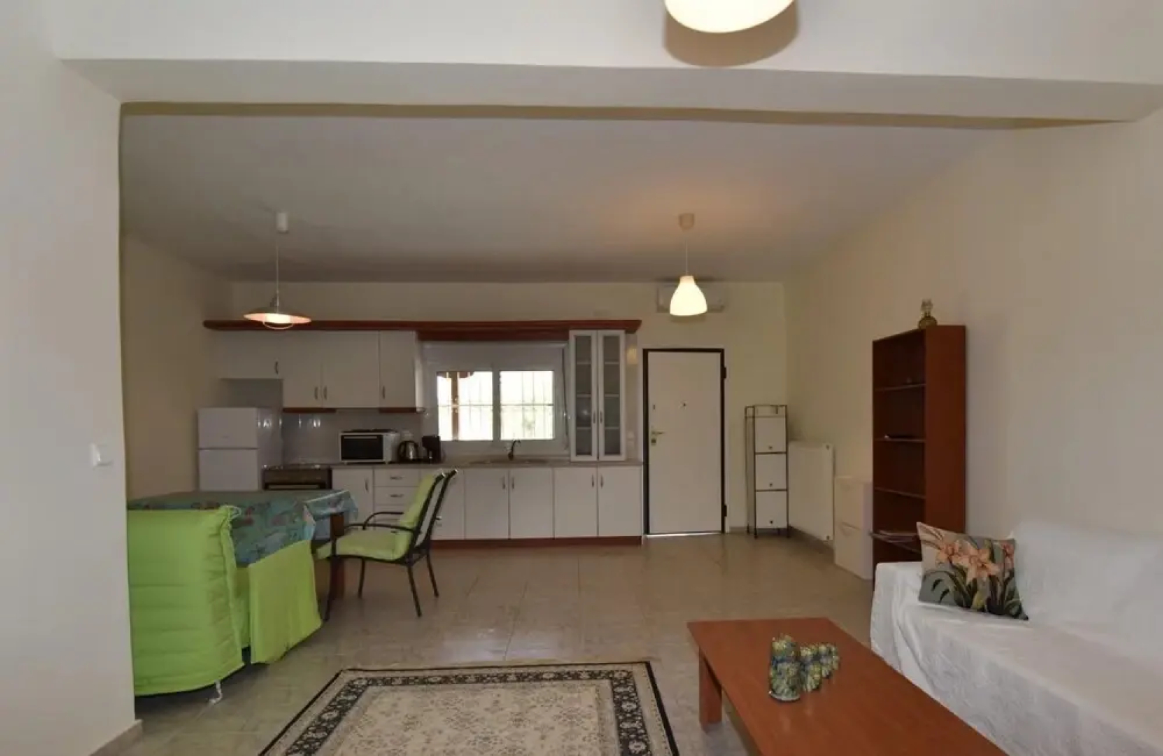 Svetlana s Family Right House by Travelpro S