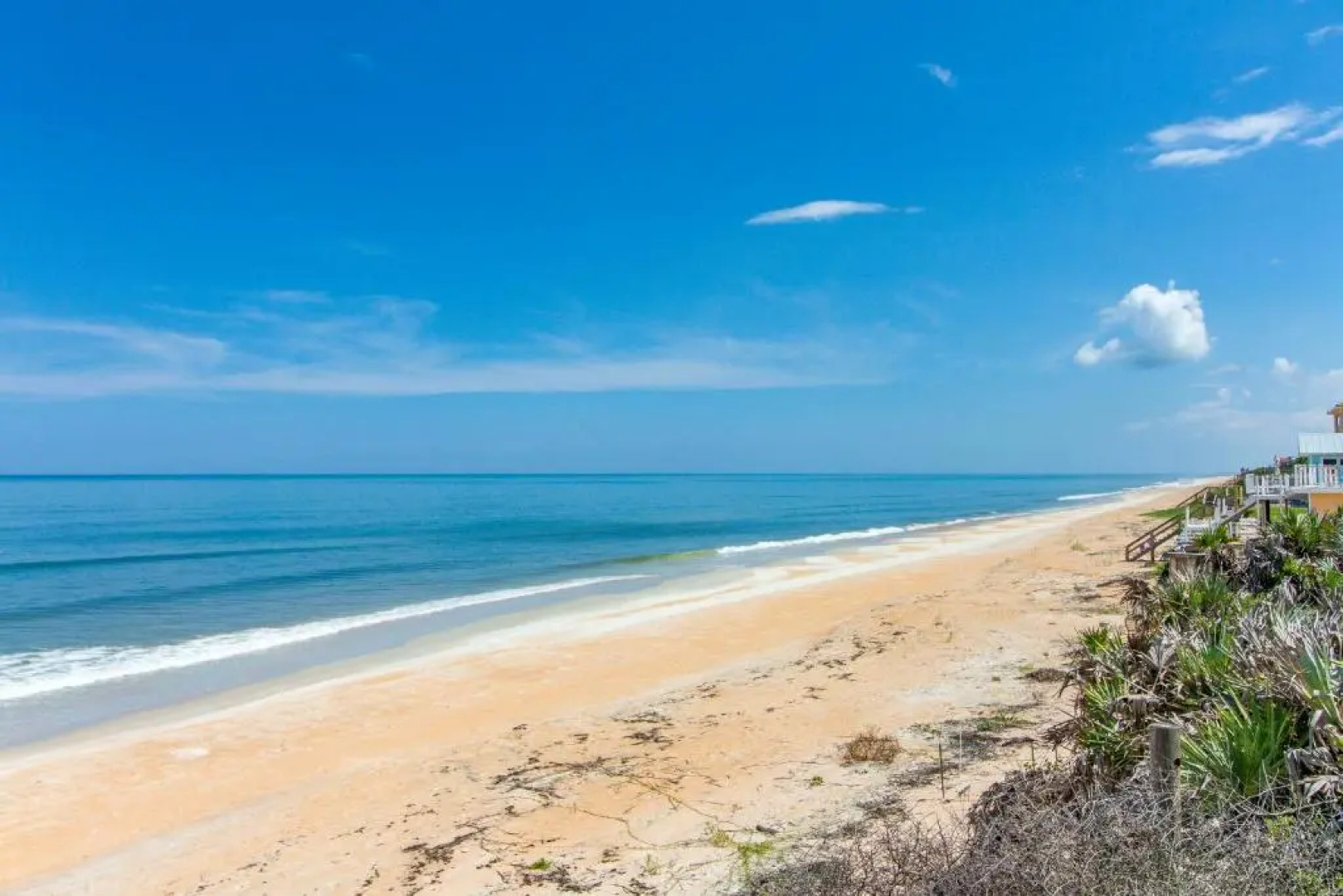 Sea Dancer 210, 2BR, Beach Front, Pool, Wi-Fi, Sleeps 6