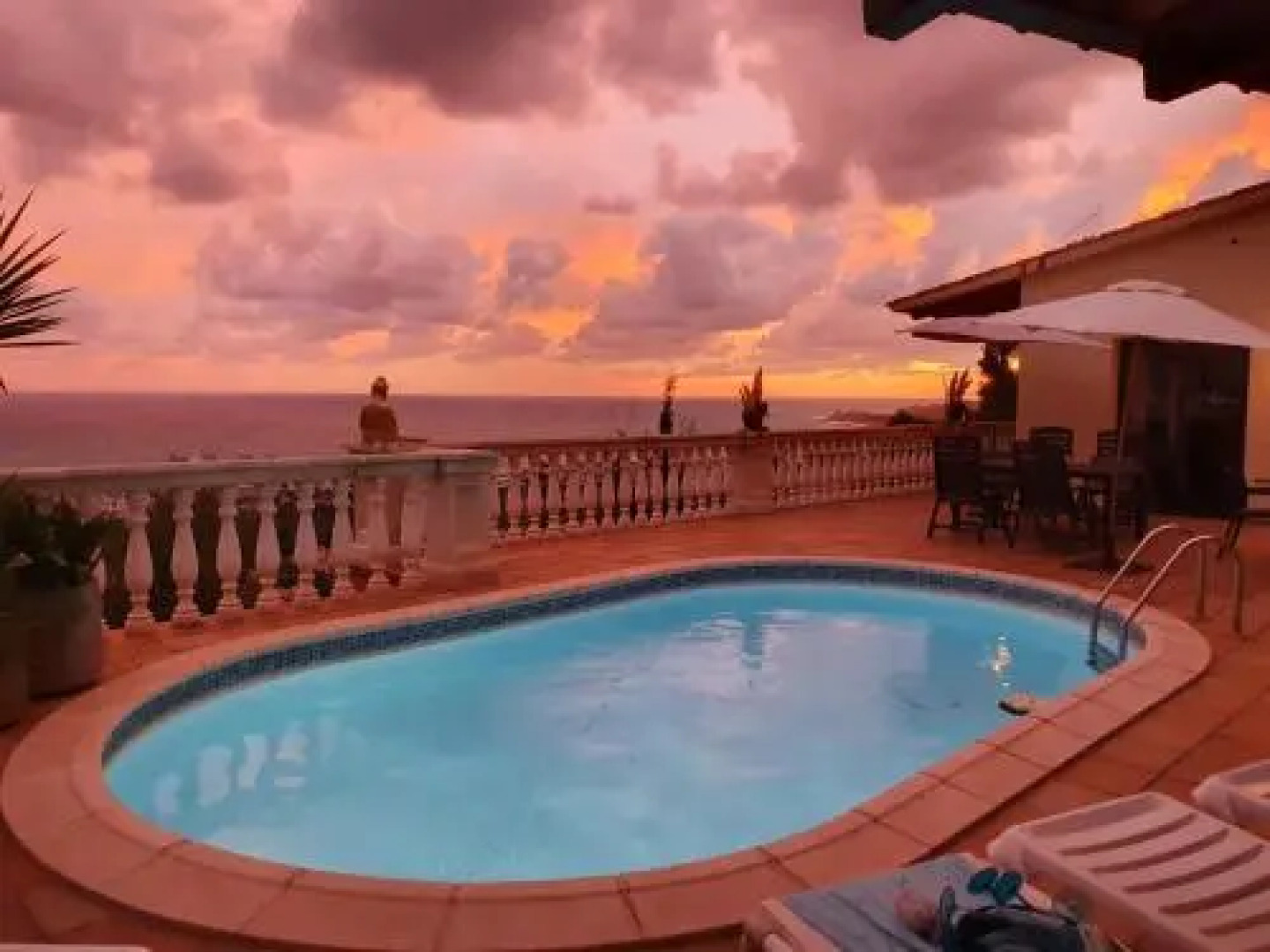 Ashram Villa Sunshine