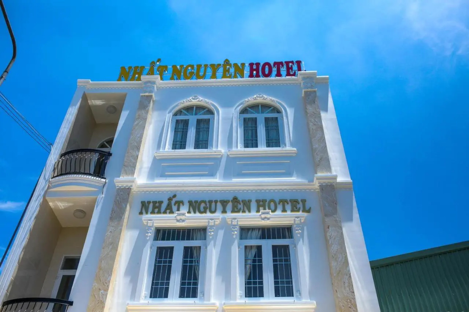 Nhat Nguyen Hotel