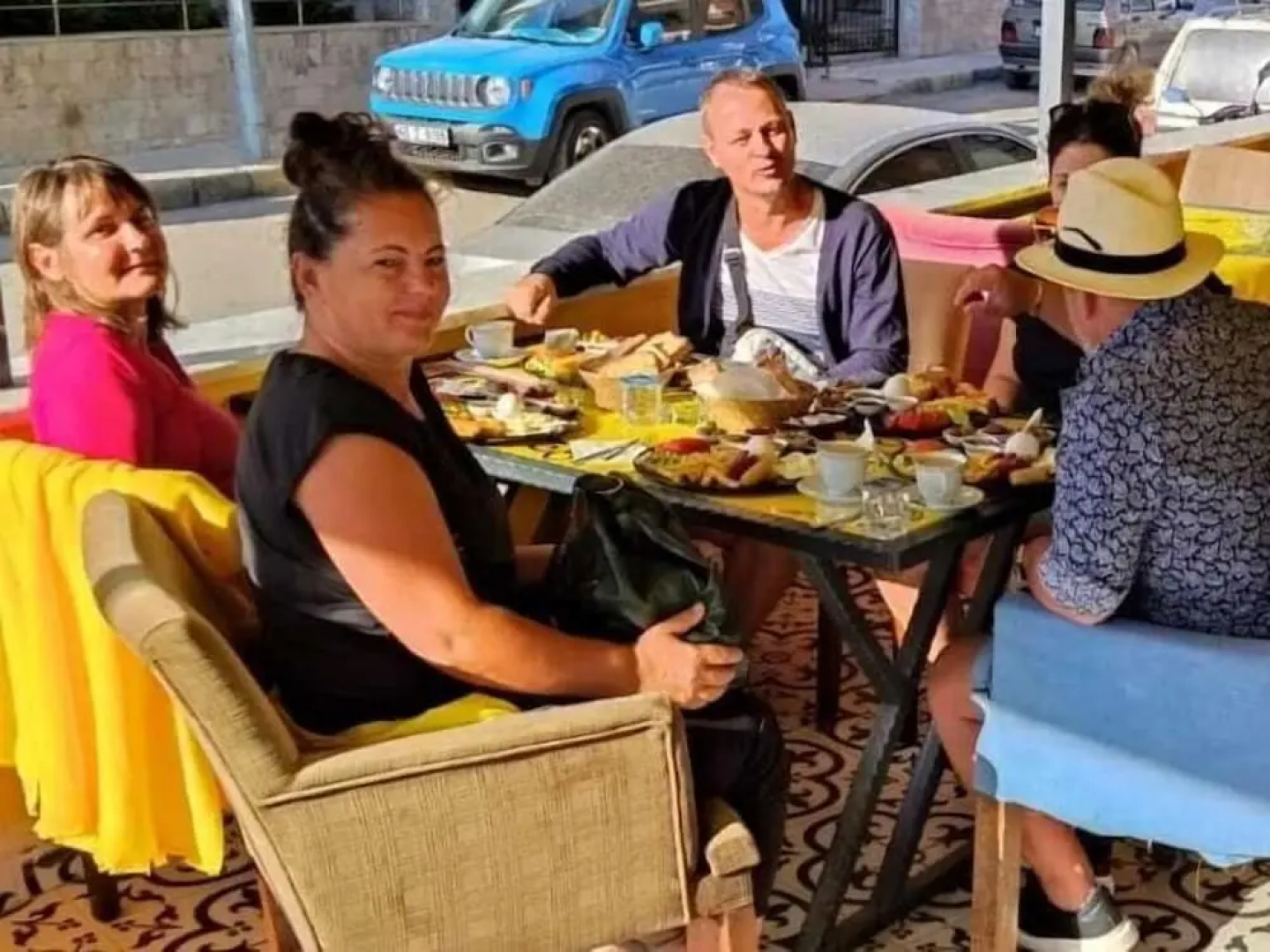 Çeti̇n Rezi̇dans Otel