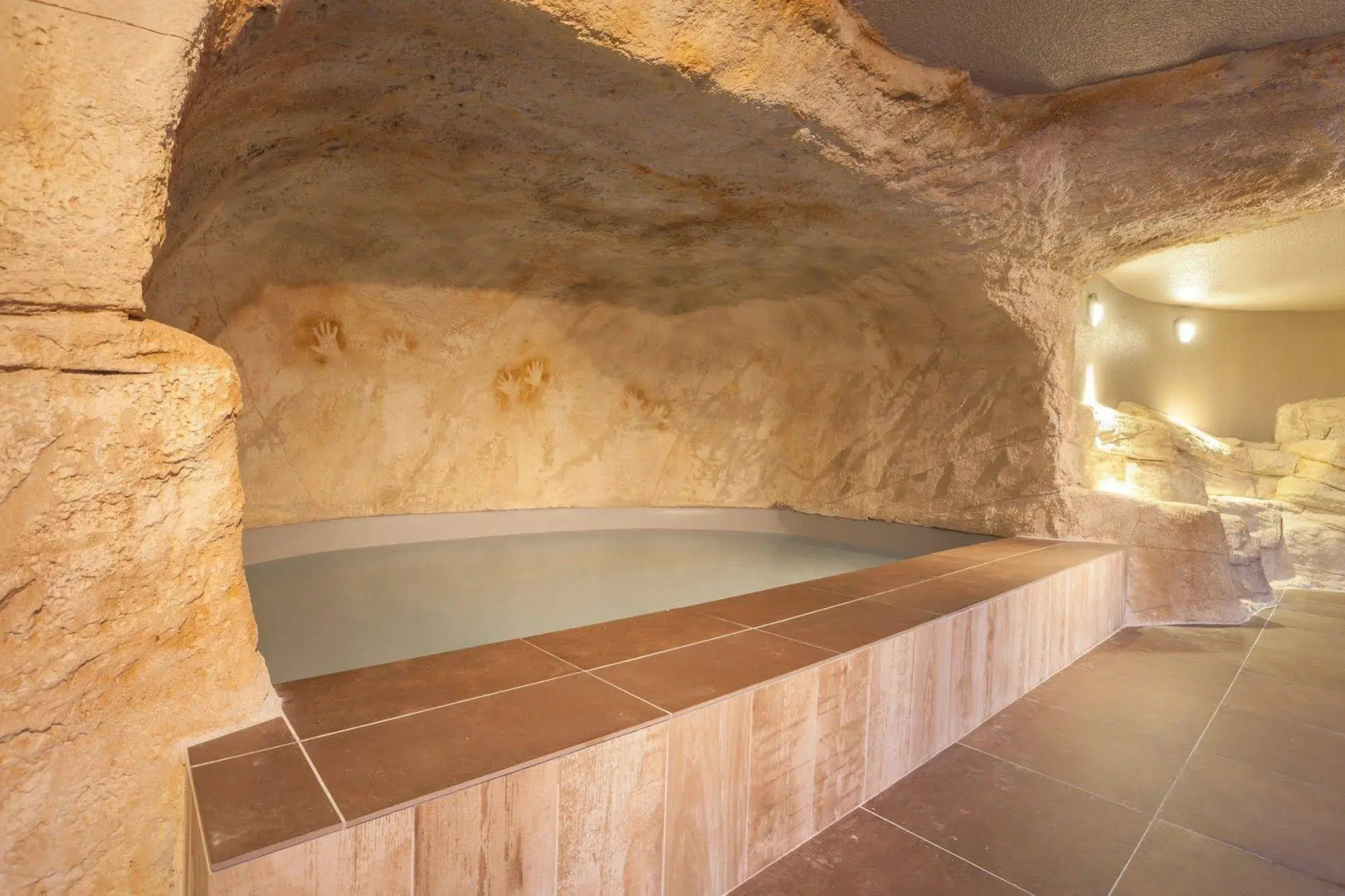 Royal Ours Blanc Boutique Hôtel & Spa