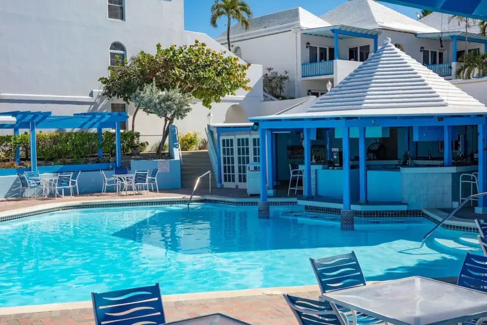 Deluxe Ocean View Villas - Just Steps From White Sand Beaches