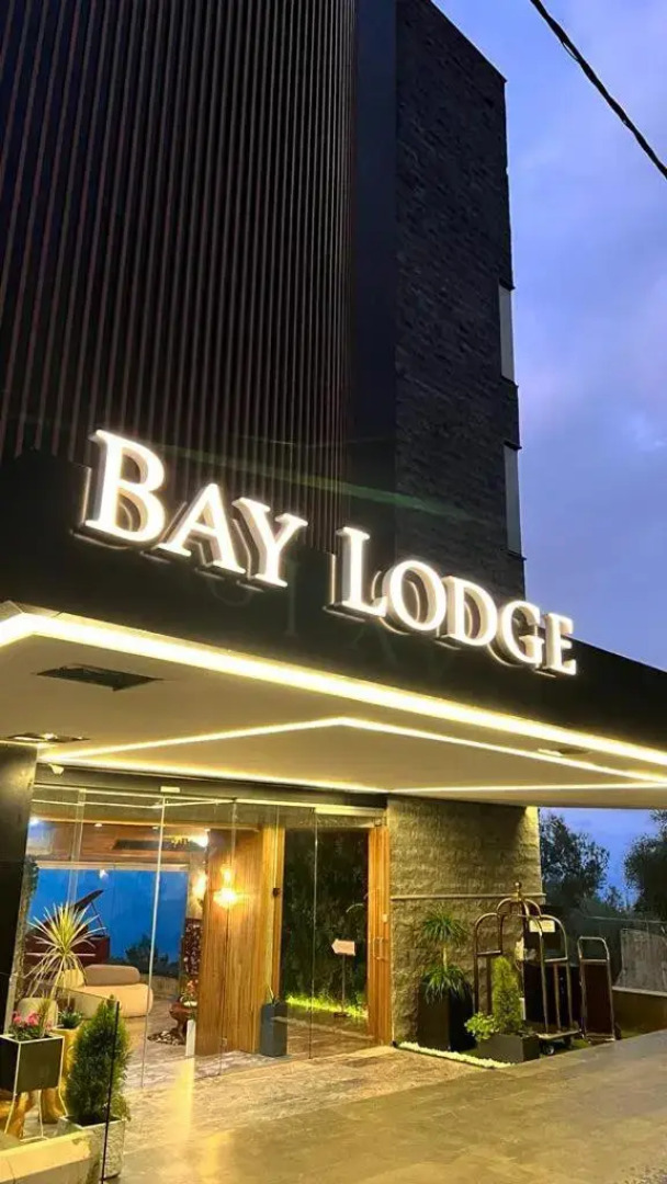 Bay Lodge