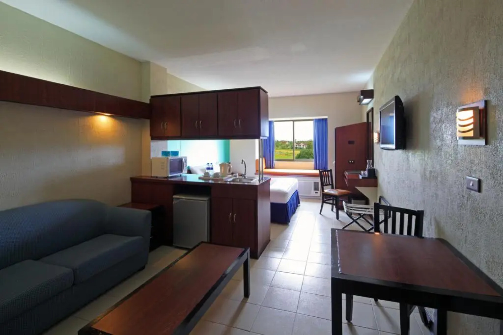 Microtel Inn & Suites By Wyndham Eagle Ridge