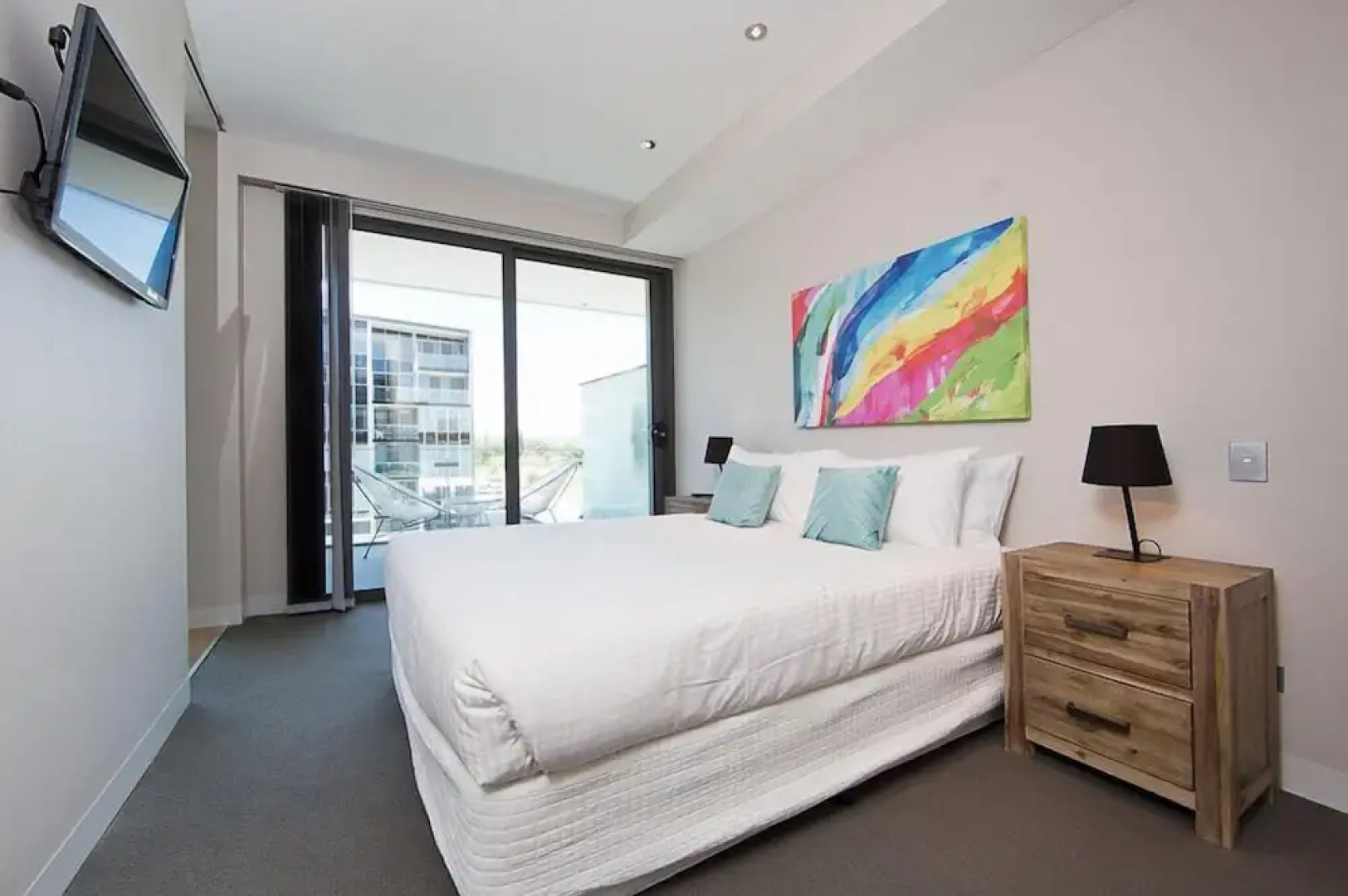 Accommodate Canberra - Aurora