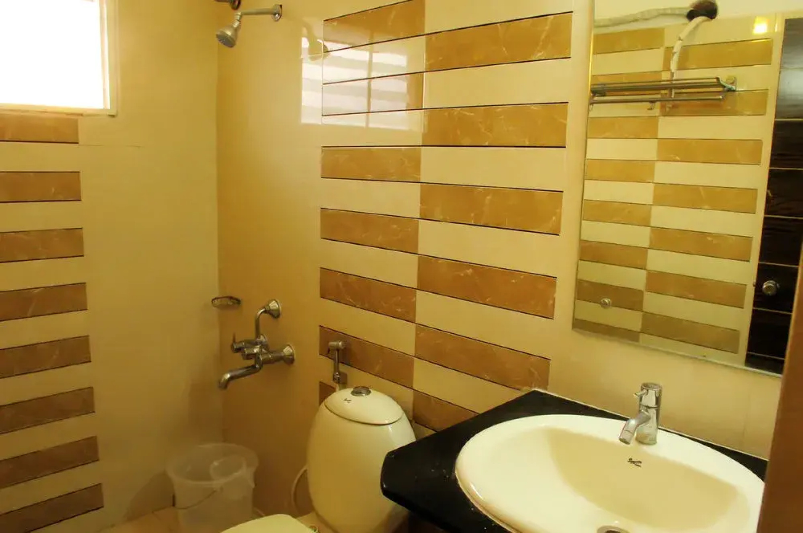 OYO Rooms Srinivasam Annexe