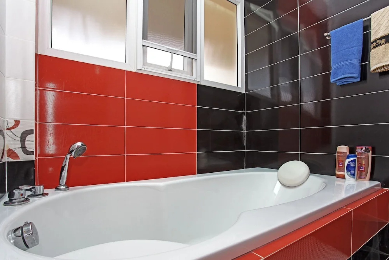 Thammachat Vints No.141