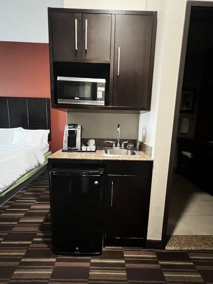 Holiday Inn Express & Suites Alva