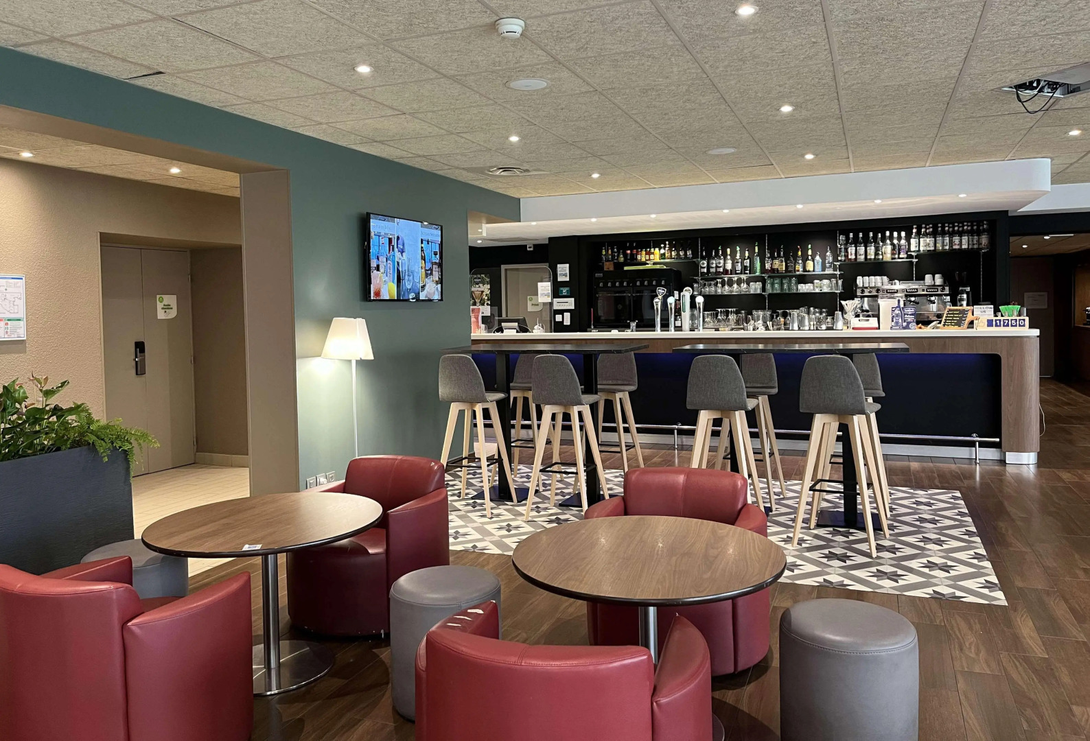 Campanile PRIME - Lyon Centre Gare Part Dieu