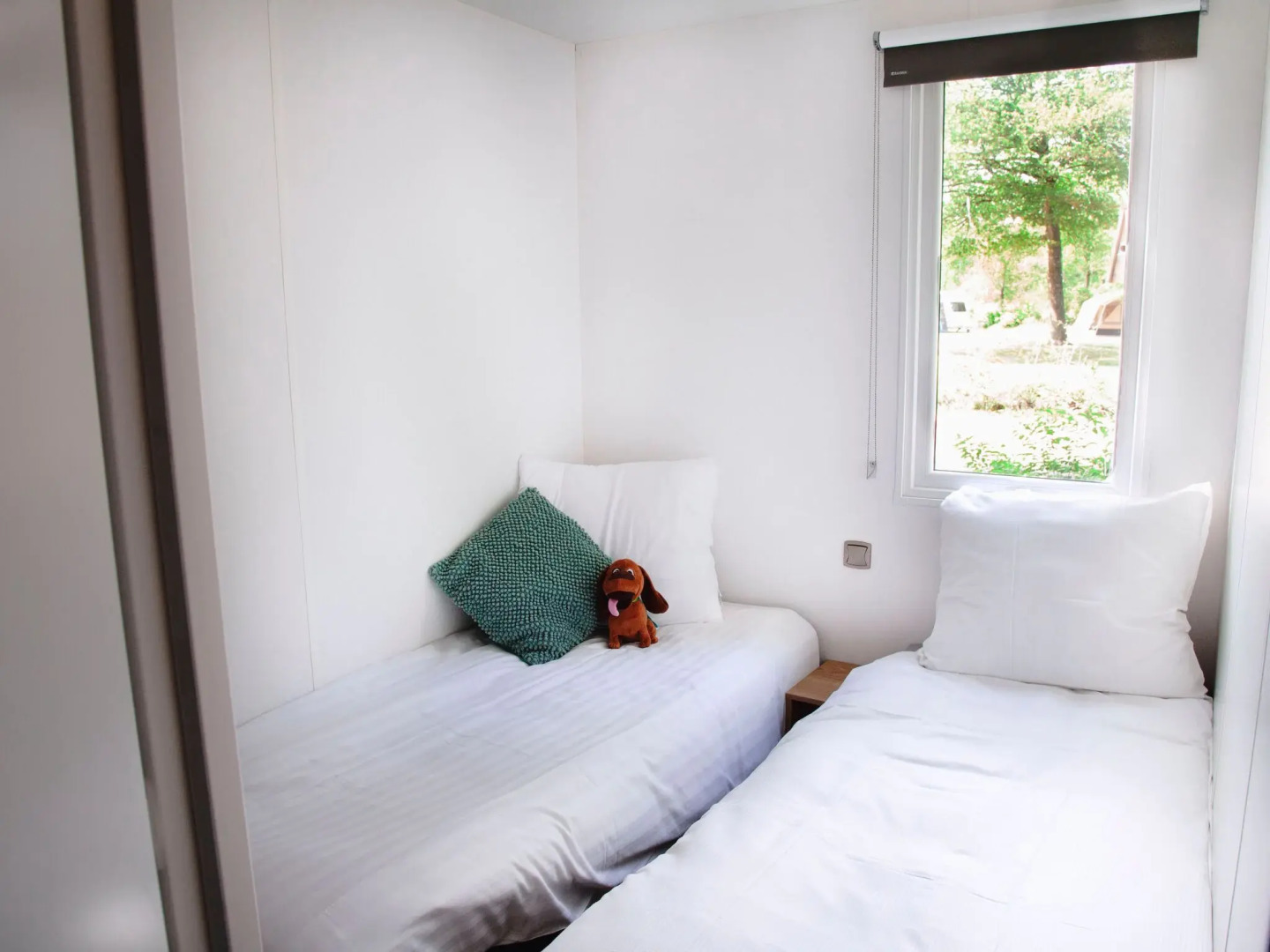 Nice Chalet With AC, on the Drents-friese Wold