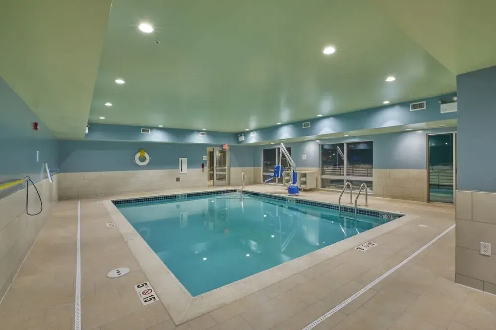 Holiday Inn Express & Suites Hermiston Downtown