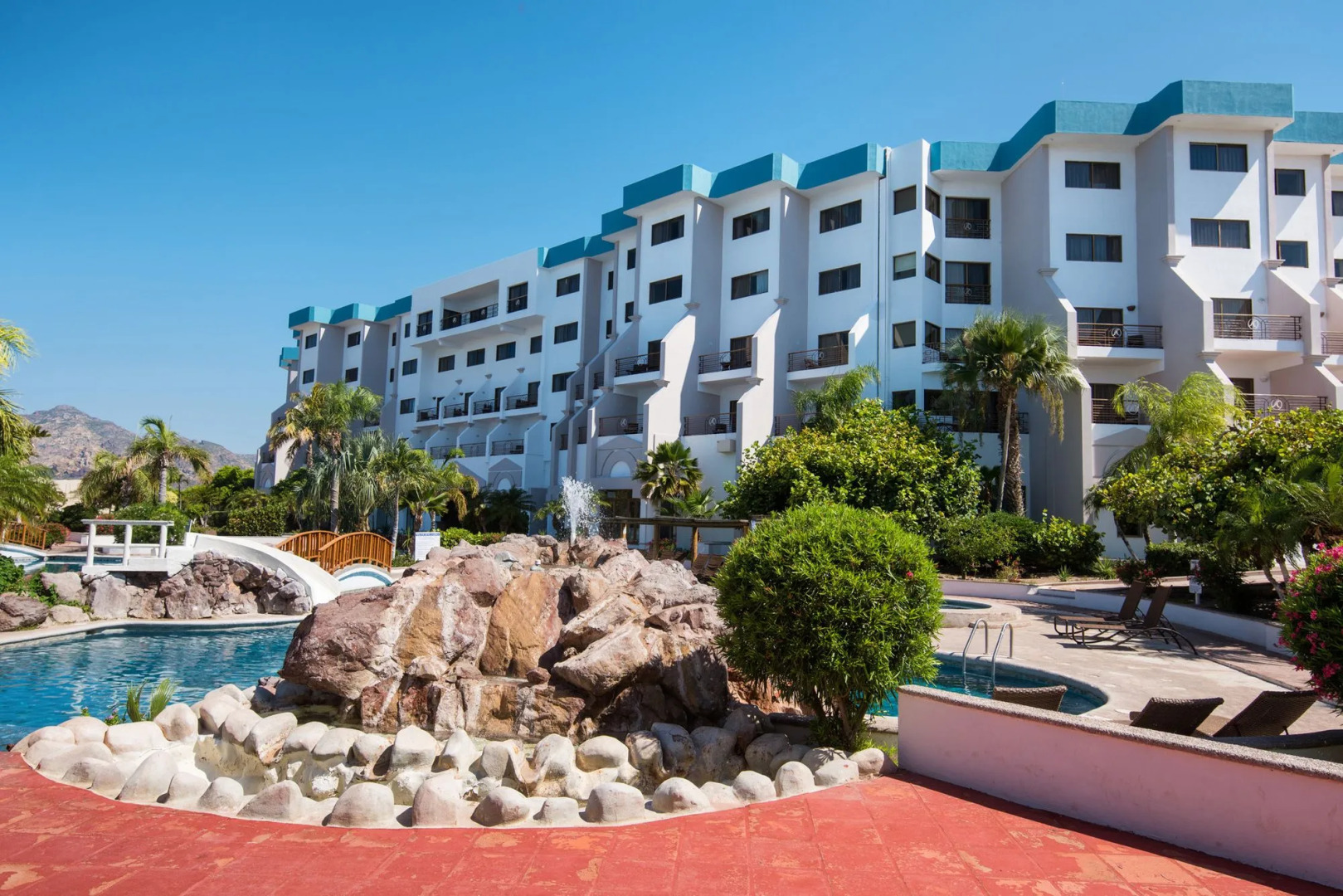 Hotel San Carlos Plaza