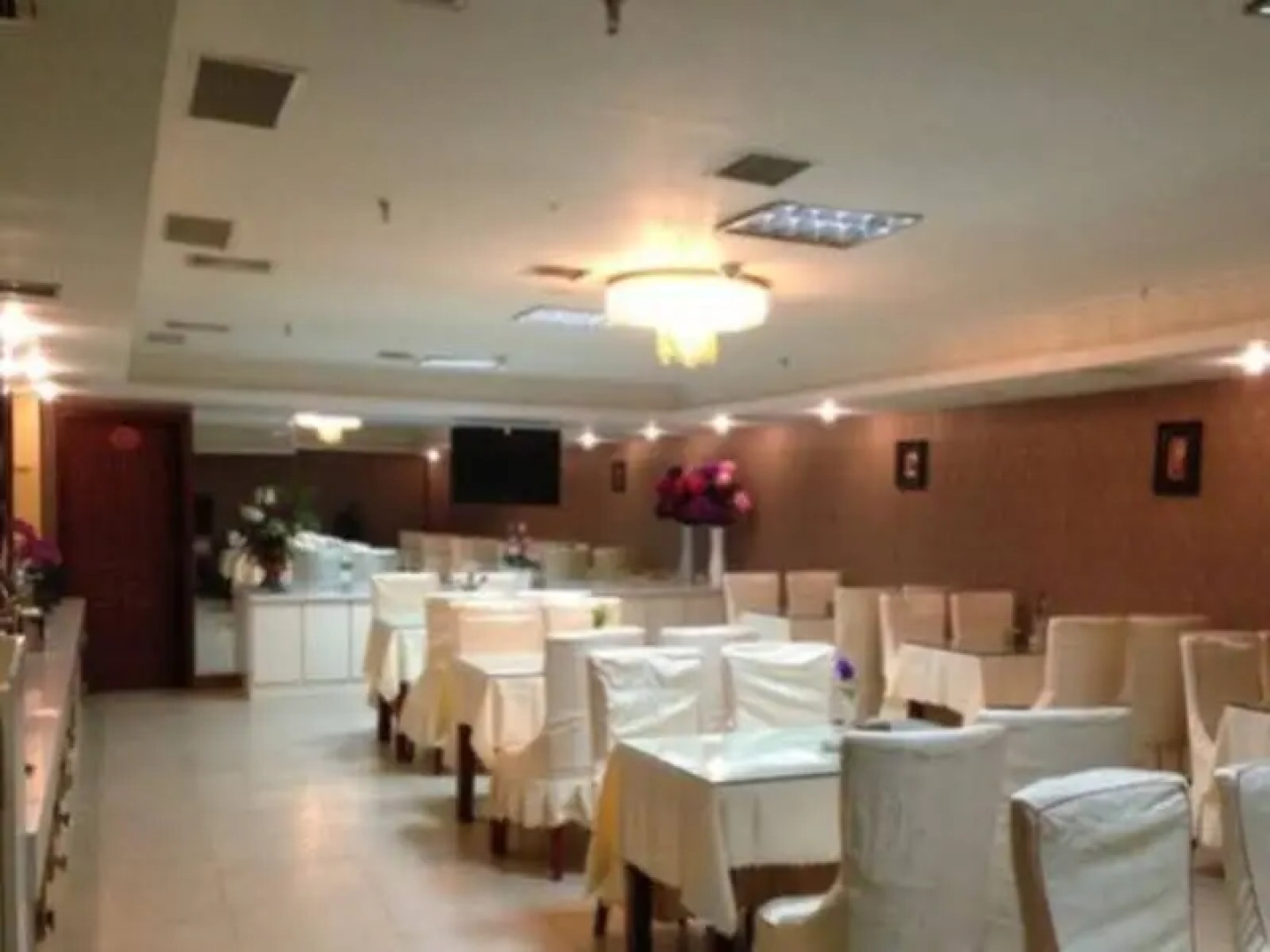 Kunlun Leju Business Hotel (Nanyang Xinchen Road)