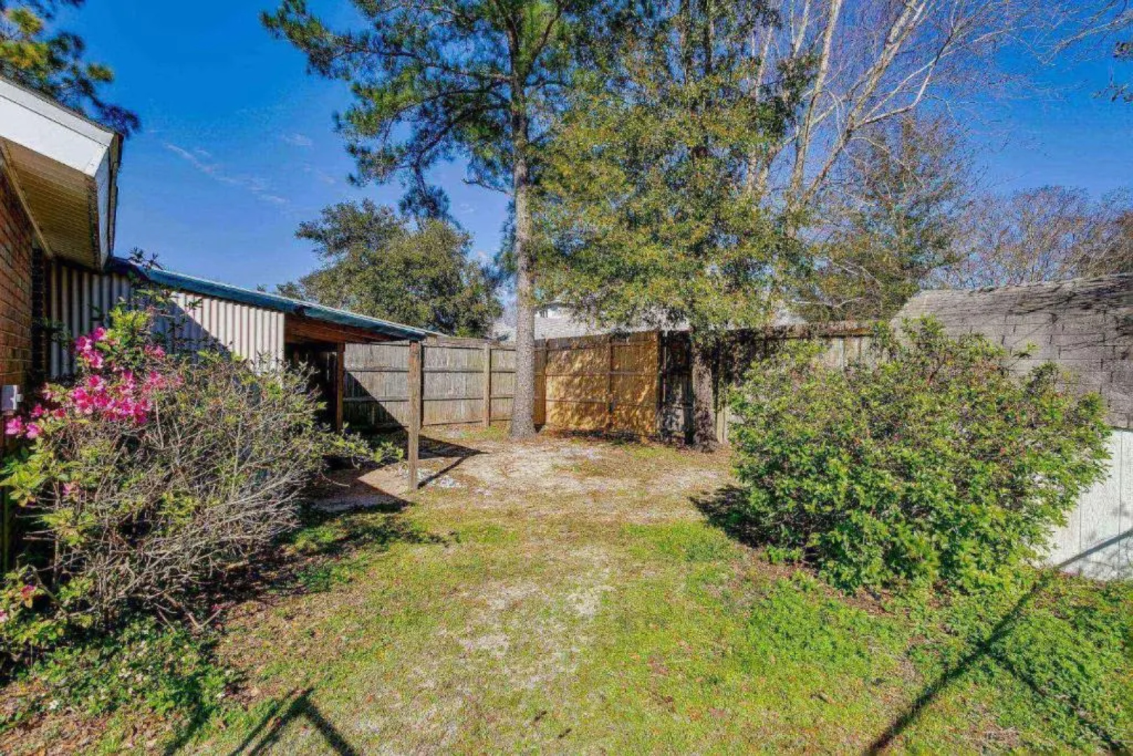 125 Shirley Dr