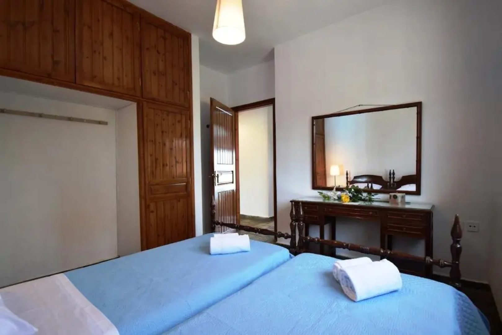 Antorina Beachfront Villas