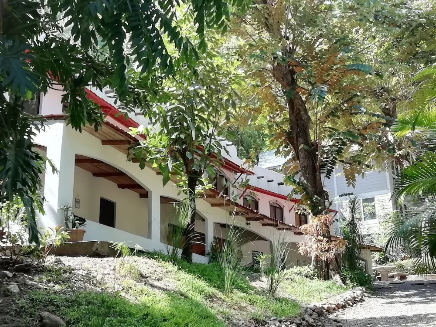 Believe Surf & Yoga Lodge Santa Teresa - Hostel