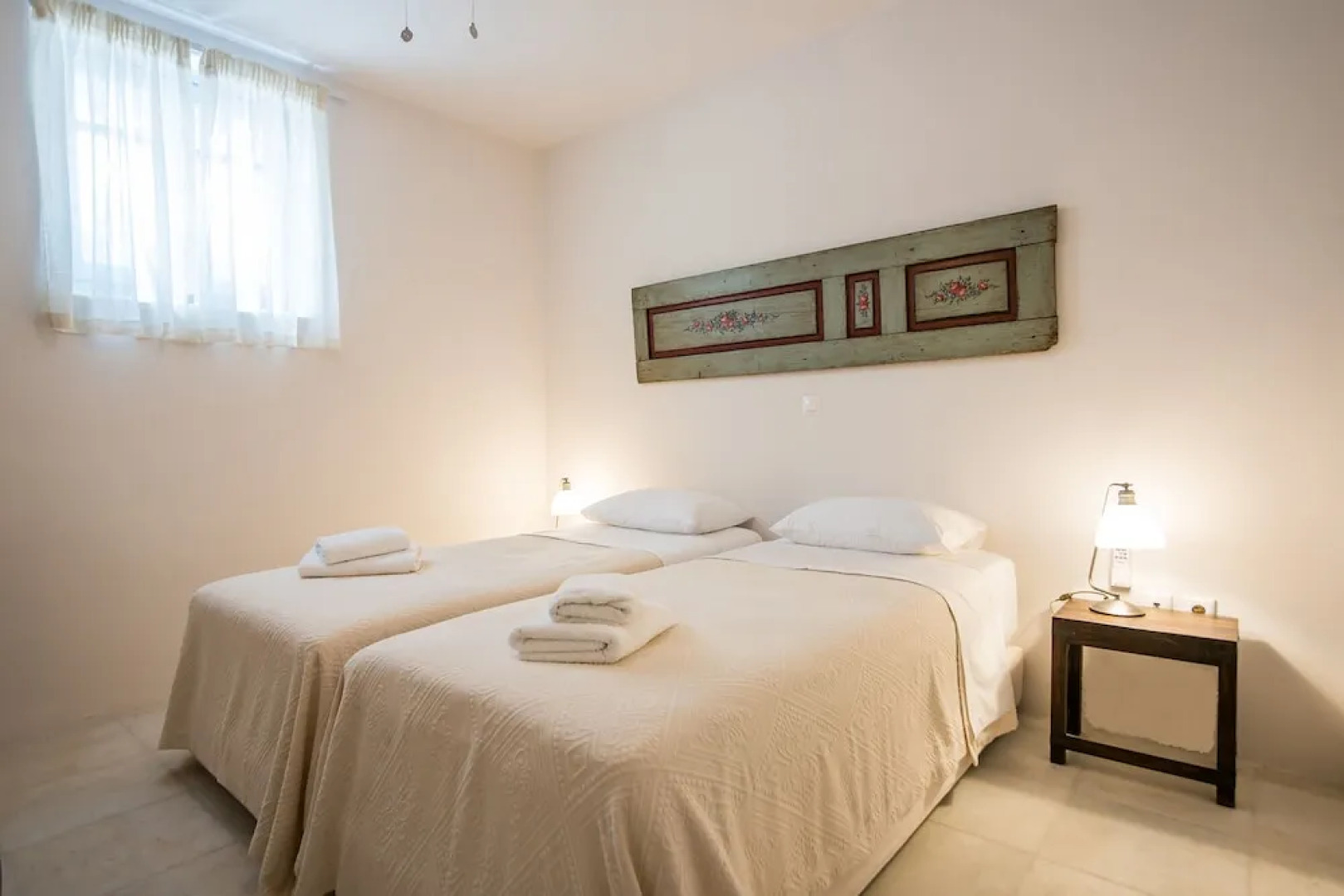 Eclectic island villa - gorgeous sea views, garden by VillaRentalsgr