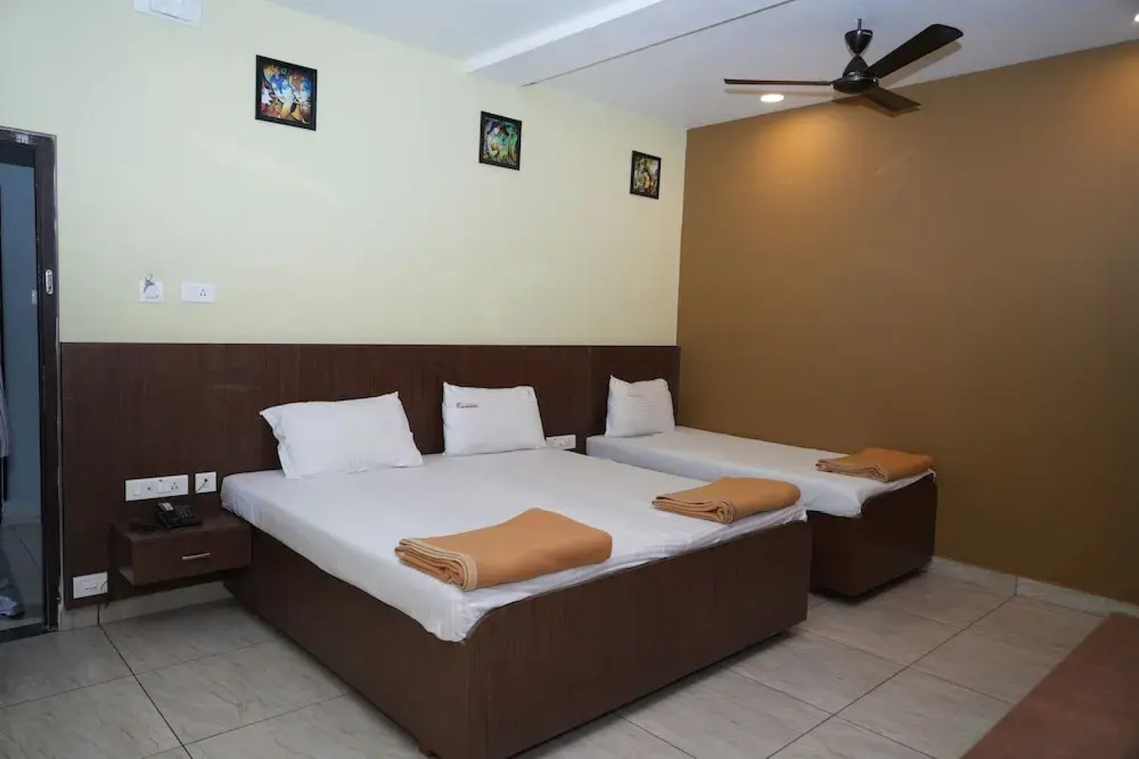 Sri Krishnan Residency