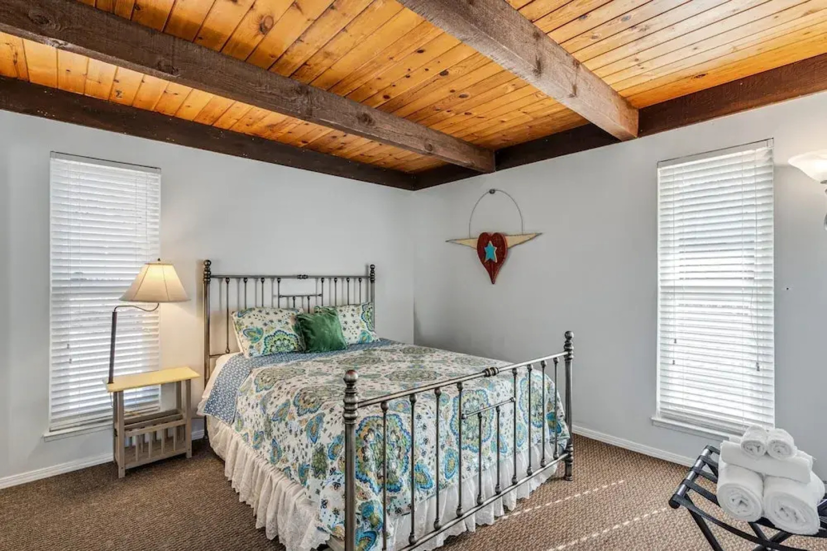 Escape At The Lake - Awesome Location Directly Across the Street from the Lake Lodge Beach by Yosemite Region Resorts