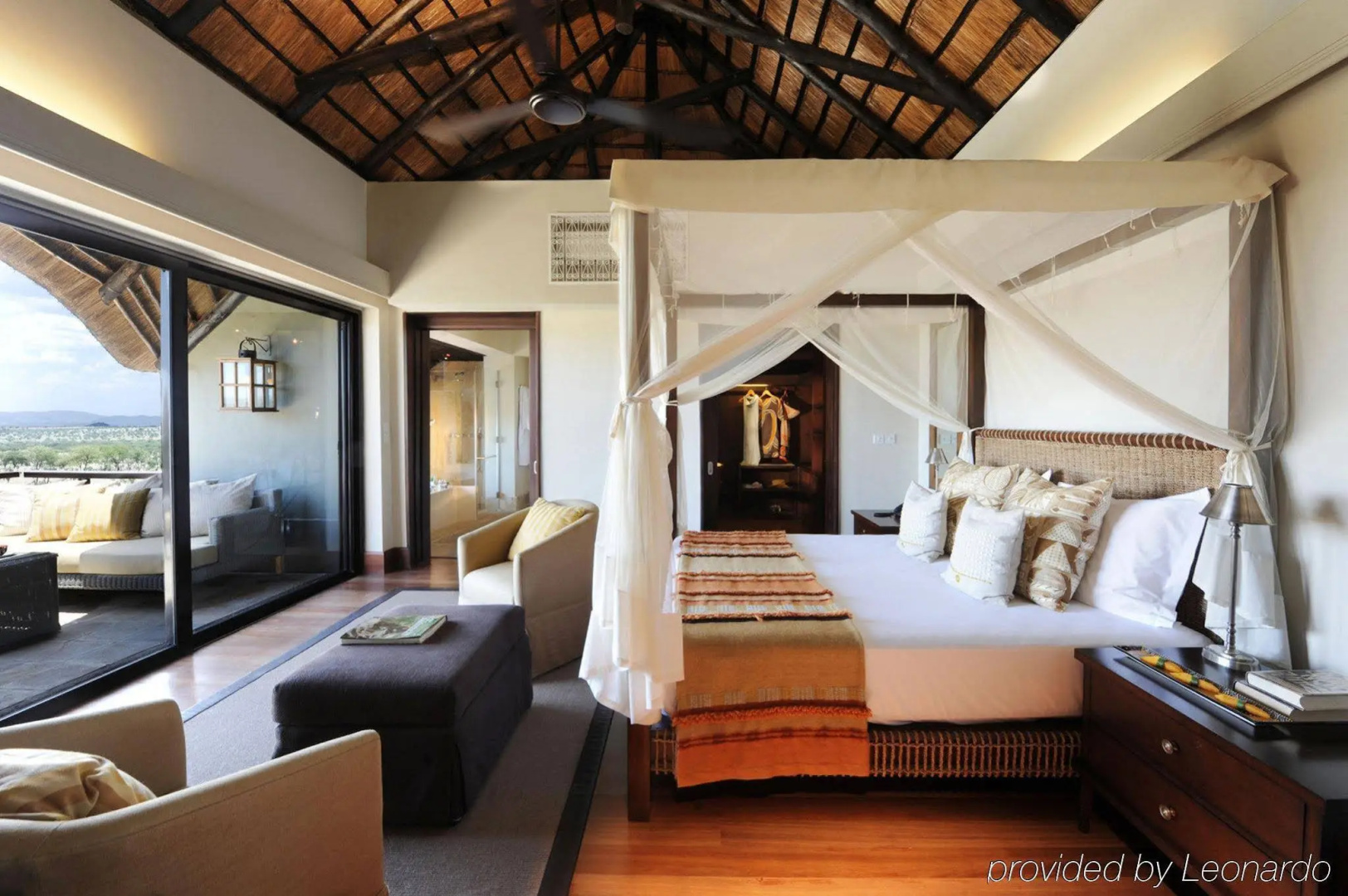 Отель Four Seasons Safari Lodge Serengeti