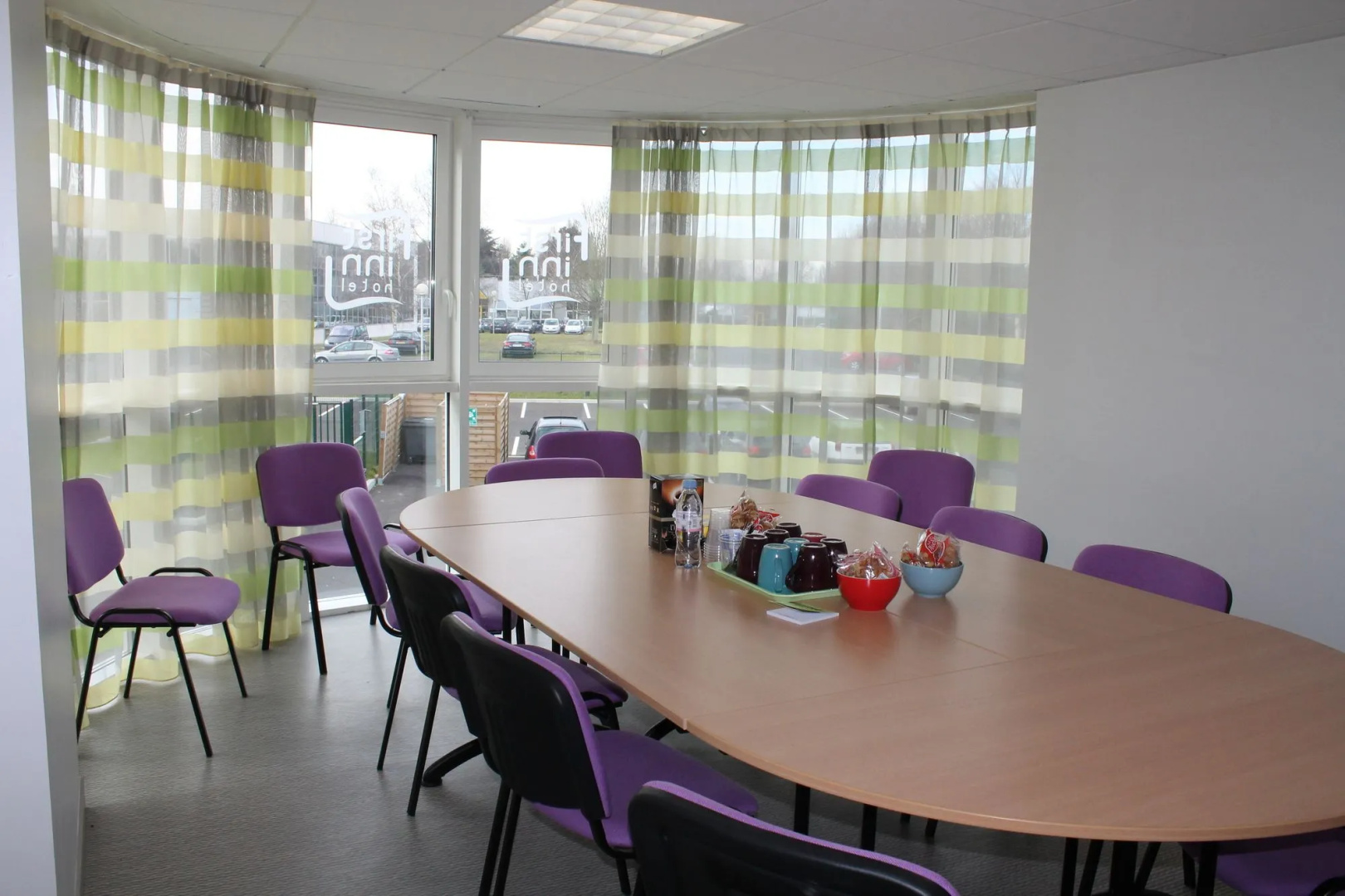 First Inn Hotel Les Ulis