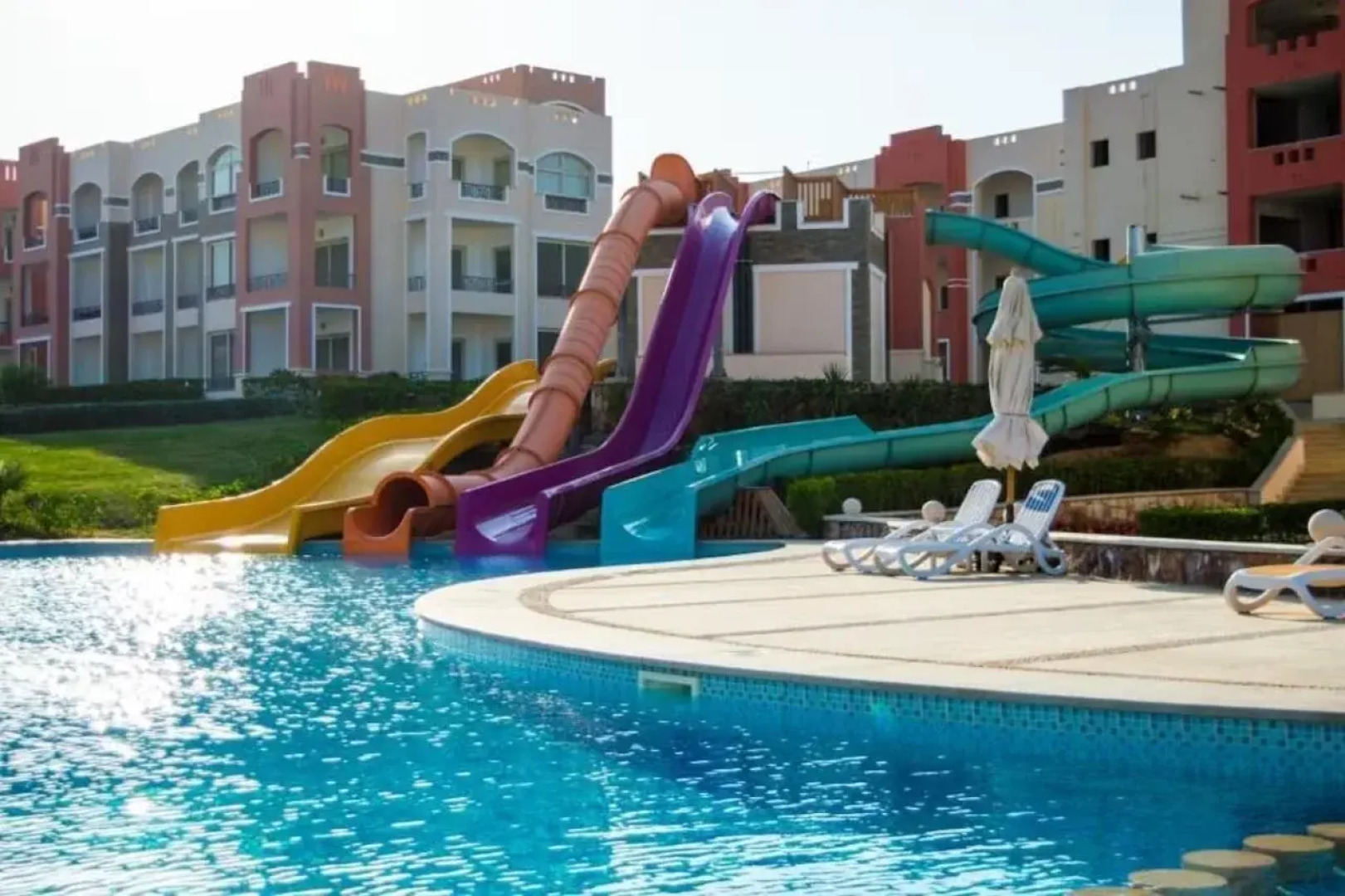 Oyster Bay Beach Suites