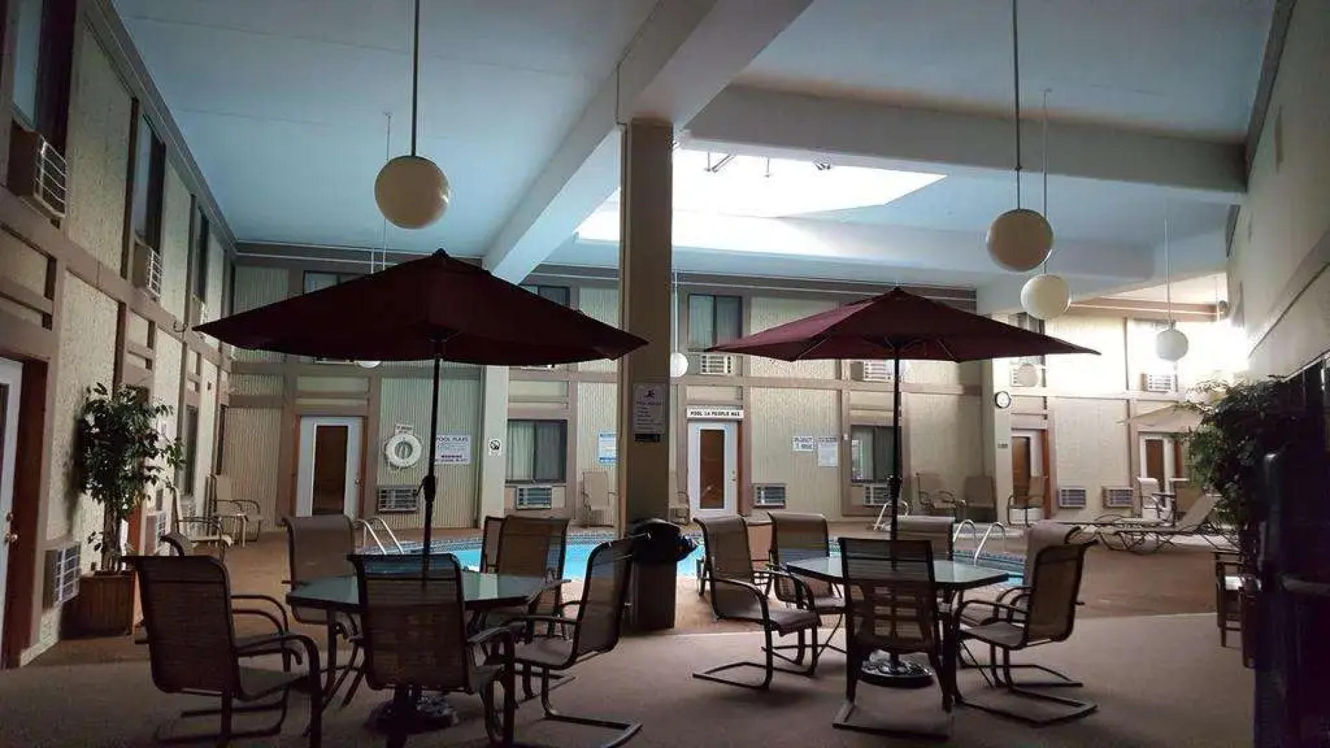 Crookston Inn & Convention Center