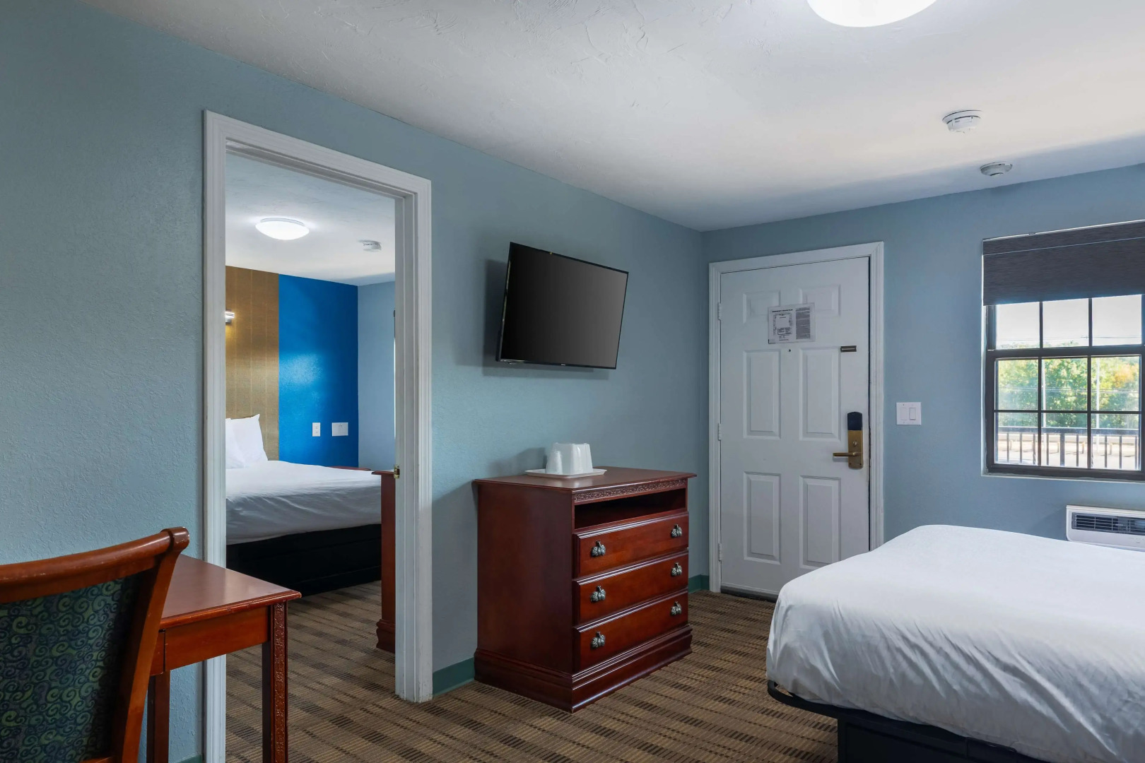 Knights Inn North Attleboro