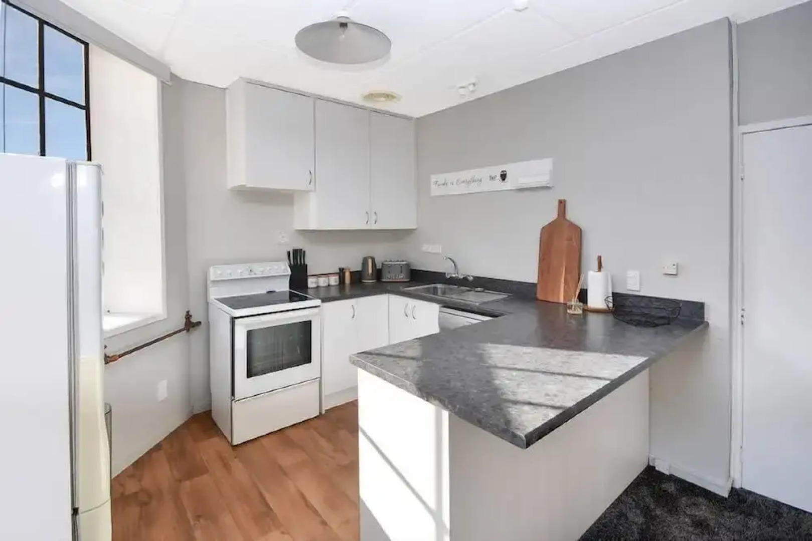 The Port Chalmers Heritage suite 2 Bdrm