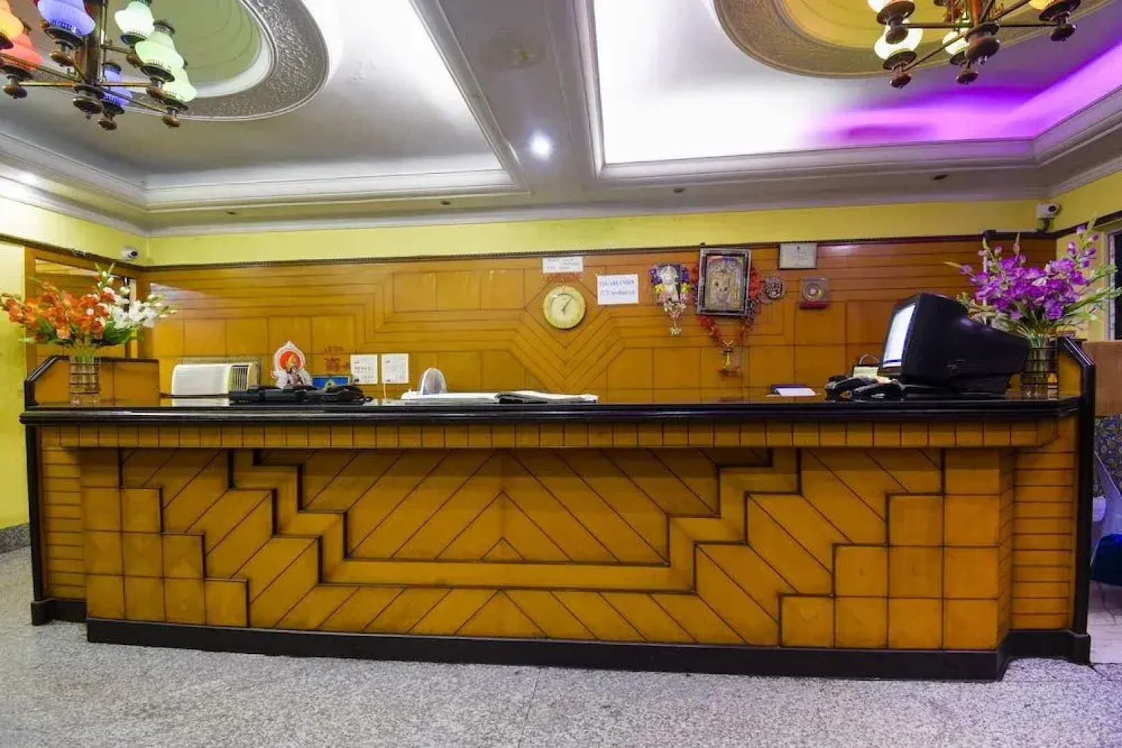Oyo 60019 Hotel Classic Inn
