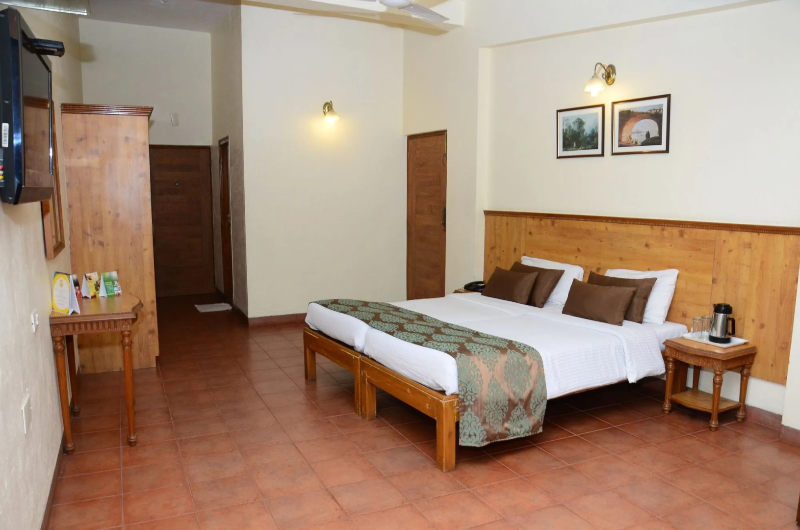 Upper Deck Resort - Stay and Relax at the Highest Peak Lonavala