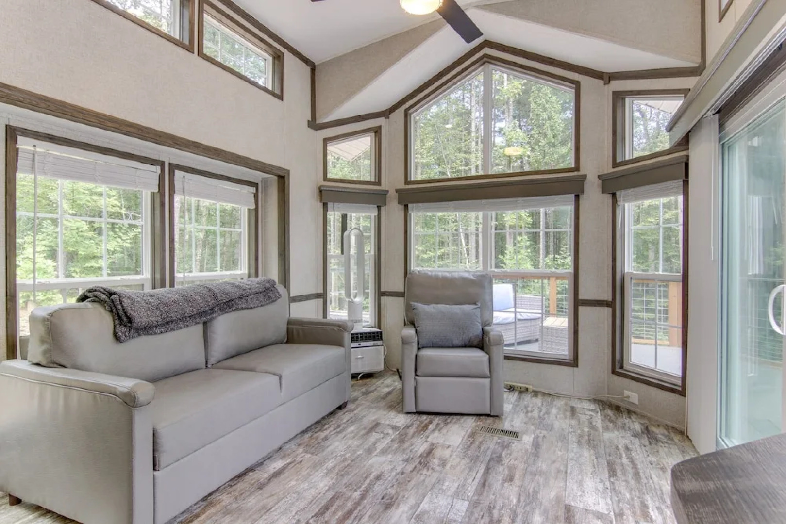 Tree-lined Cabin w/ Grill in Penrose!
