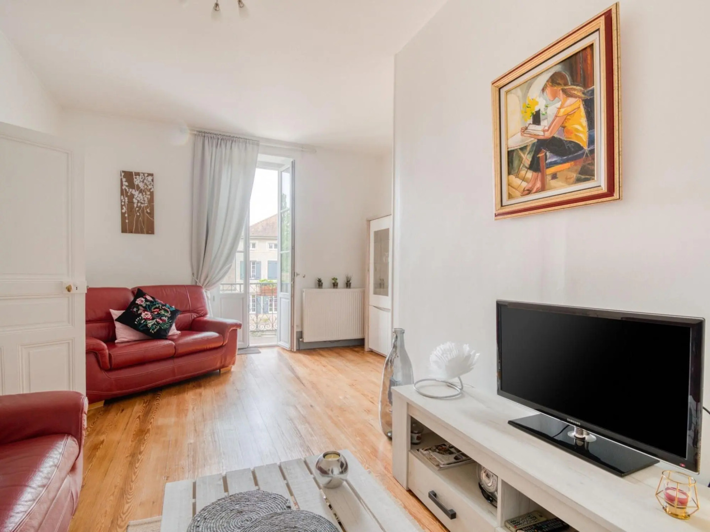 Garden-view Holiday Home in Bligny-sur-ouche With Terrace