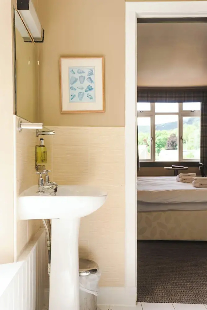 Traquair Arms Hotel