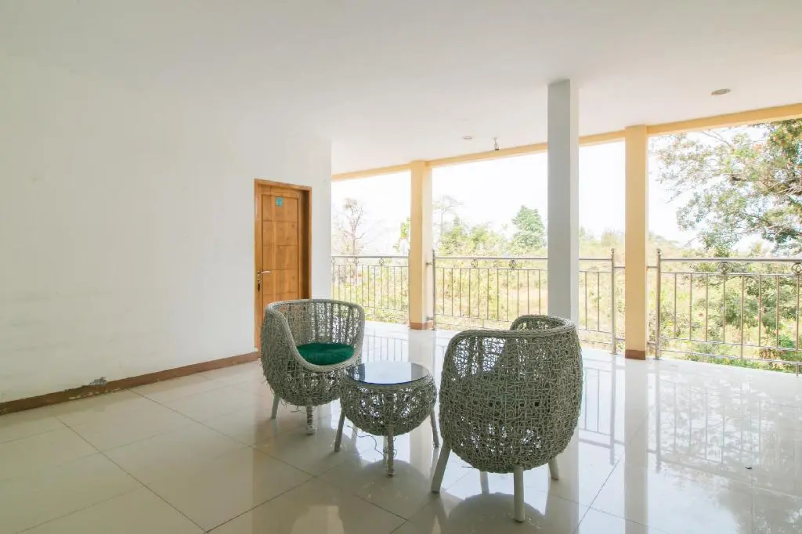 OYO 946 Penginapan Menara Megah Syariah