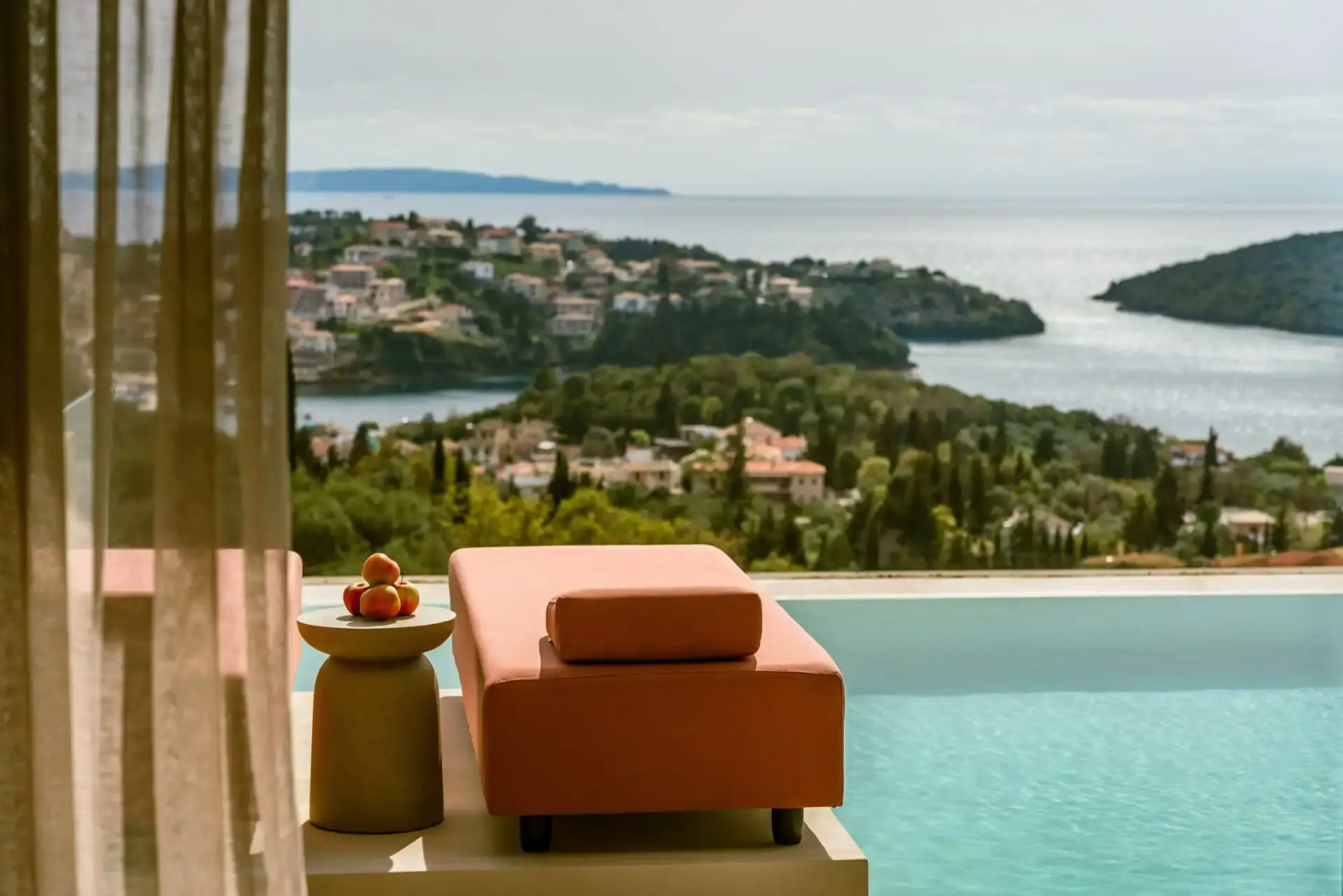 4S Sivota Sun Side Serenity