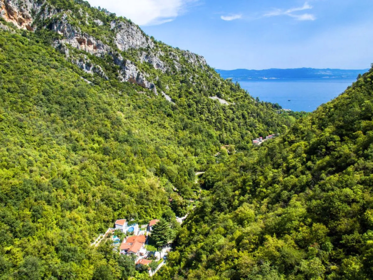 House Oscha Pöytyä