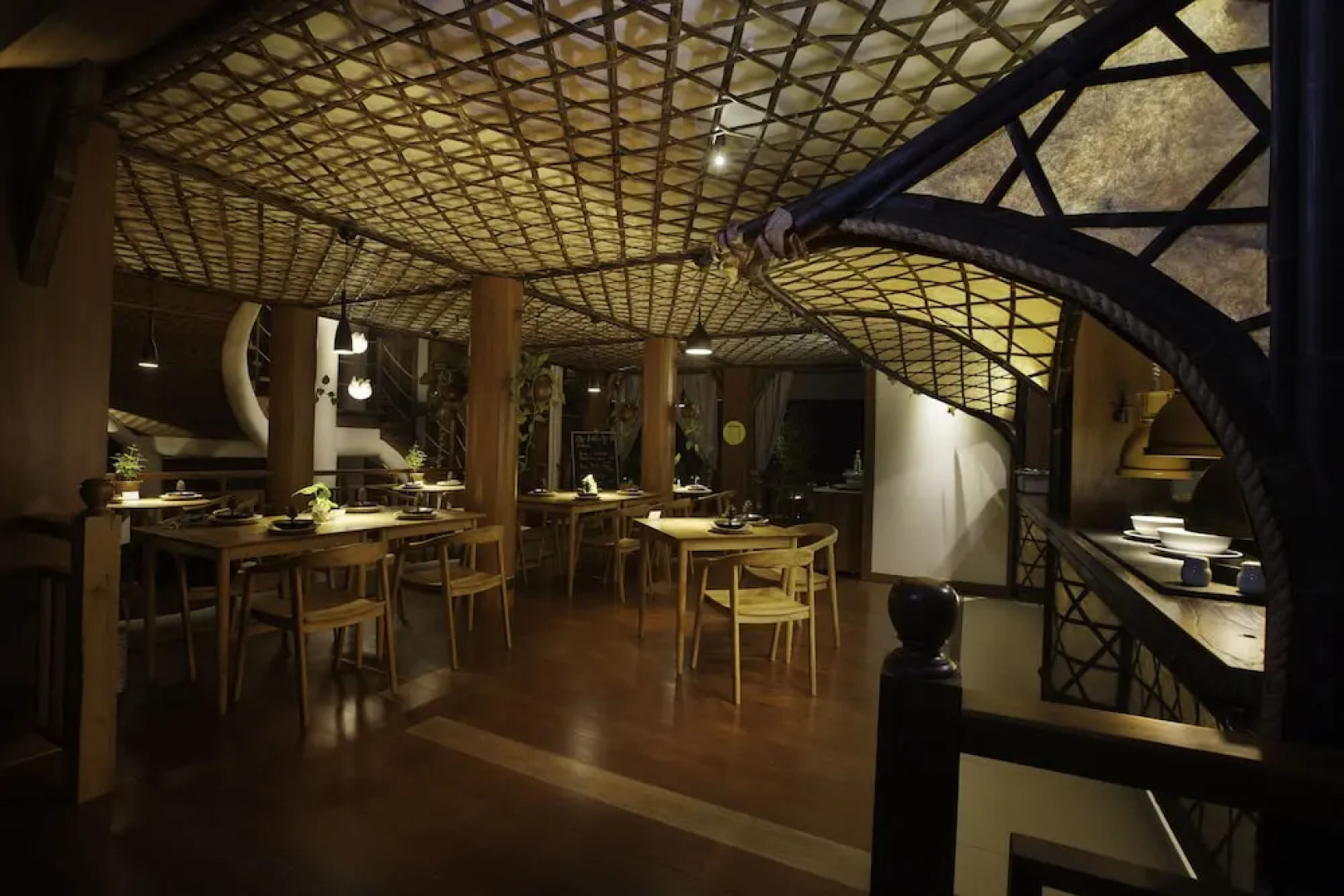 Tira Vilagna Suites & Spa