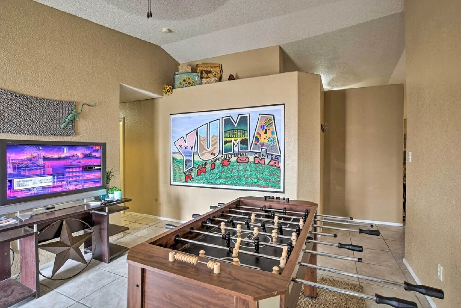 Yuma Retreat w/ Fire Pit in a Golf Course Mecca!